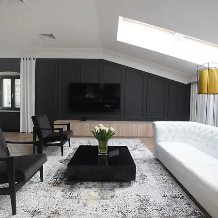 Hotel Park 17 Čenstochová